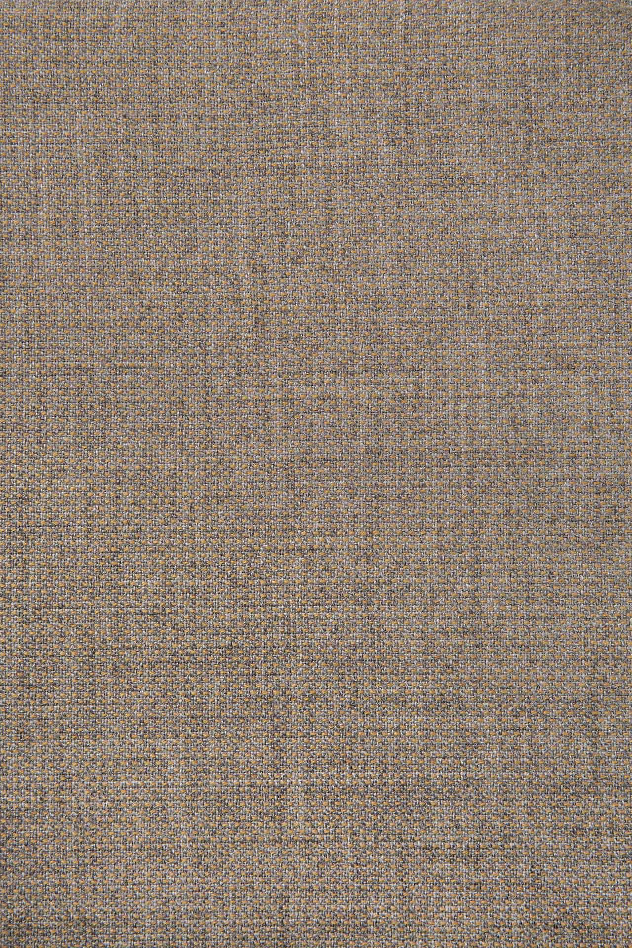 Chaise de salle à manger contemporaine en chêne et tissu avec pieds angulaires et dossier incurvé pour salles à manger