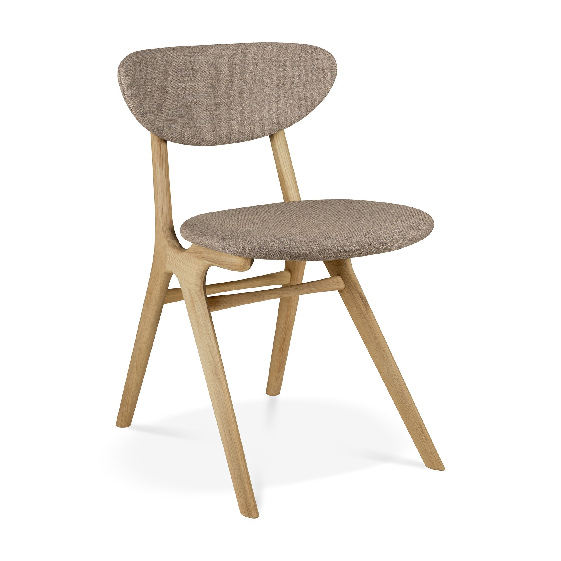 Chaise de salle à manger contemporaine en chêne et tissu avec pieds angulaires et dossier incurvé pour salles à manger