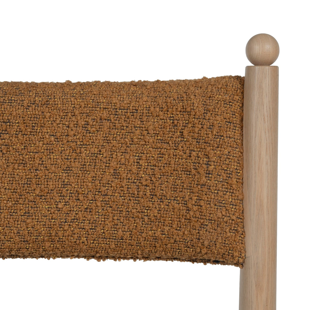 Chaise de salle à manger contemporaine en chêne et bouclette avec palette sculpturale effet marbre pour salles à manger