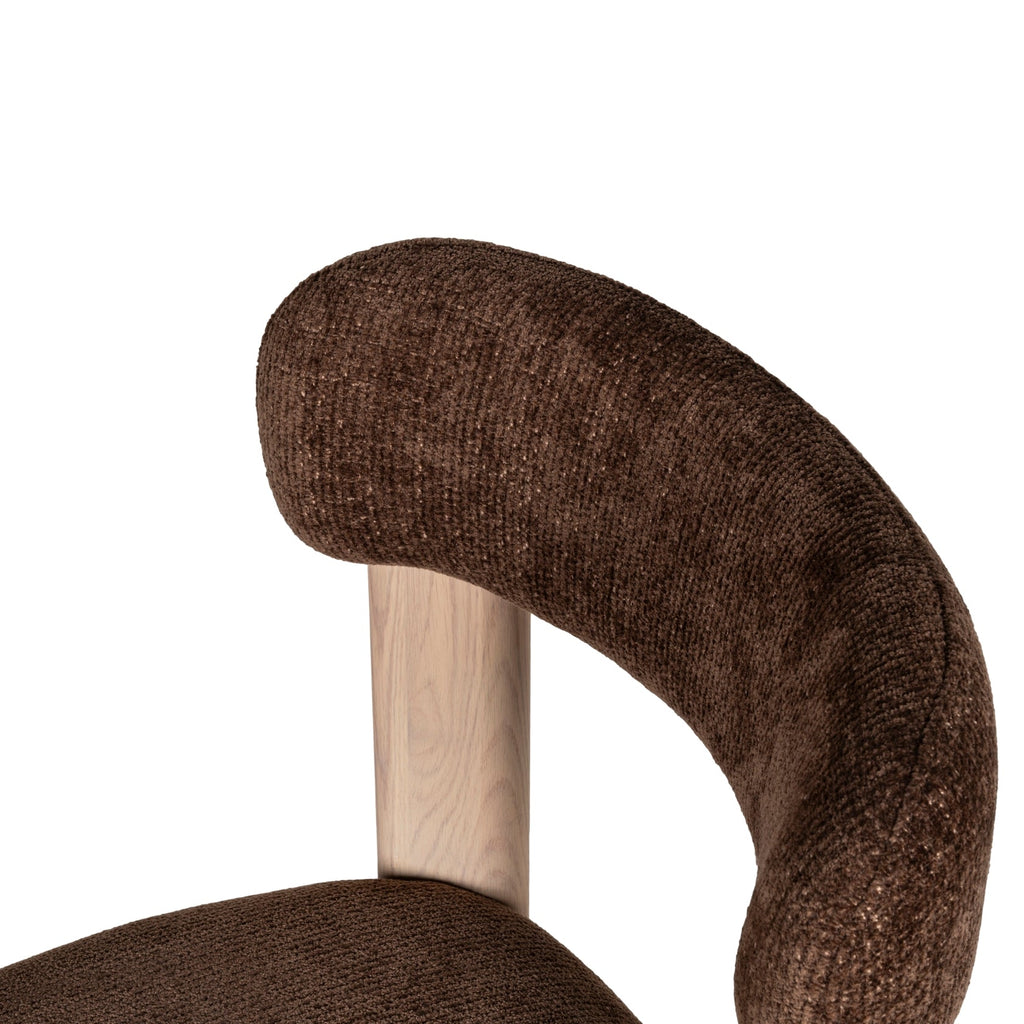 Chaise de salle à manger en bois rembourrée et décontractée avec assise légèrement incurvée pour les salles à manger de tous les jours