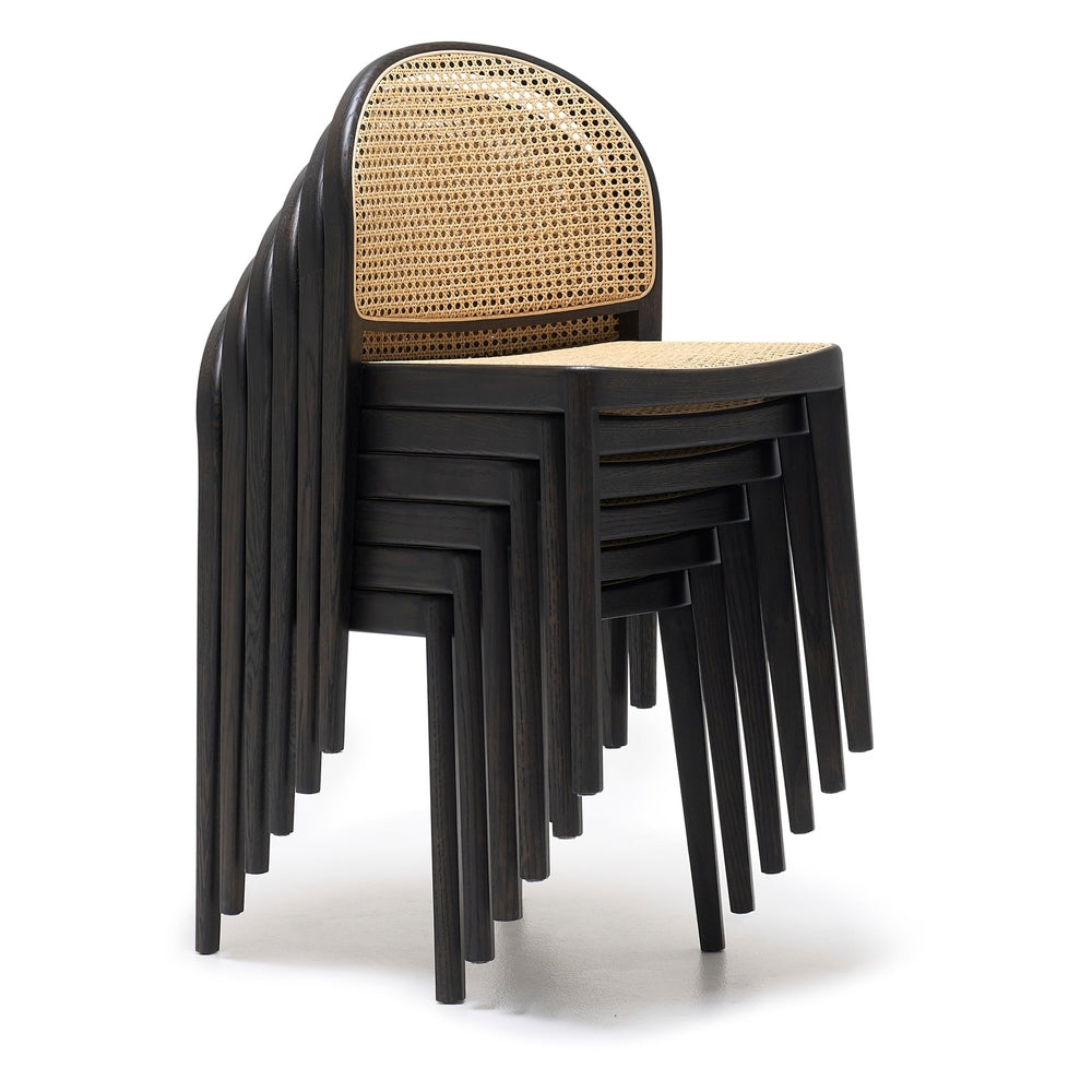 Chaise de salle à manger en chêne architectural et rotin avec silhouette arquée emblématique pour salles à manger