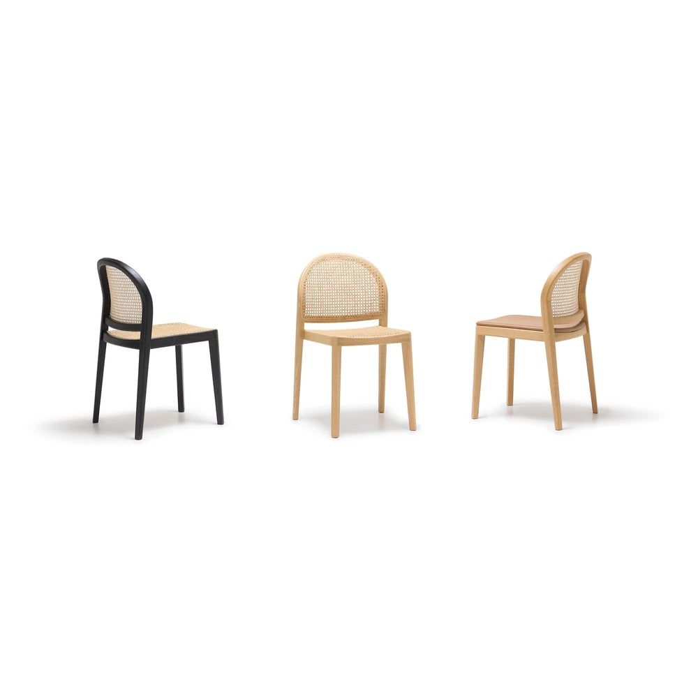 Chaise de salle à manger en chêne architectural et rotin avec silhouette arquée emblématique pour salles à manger