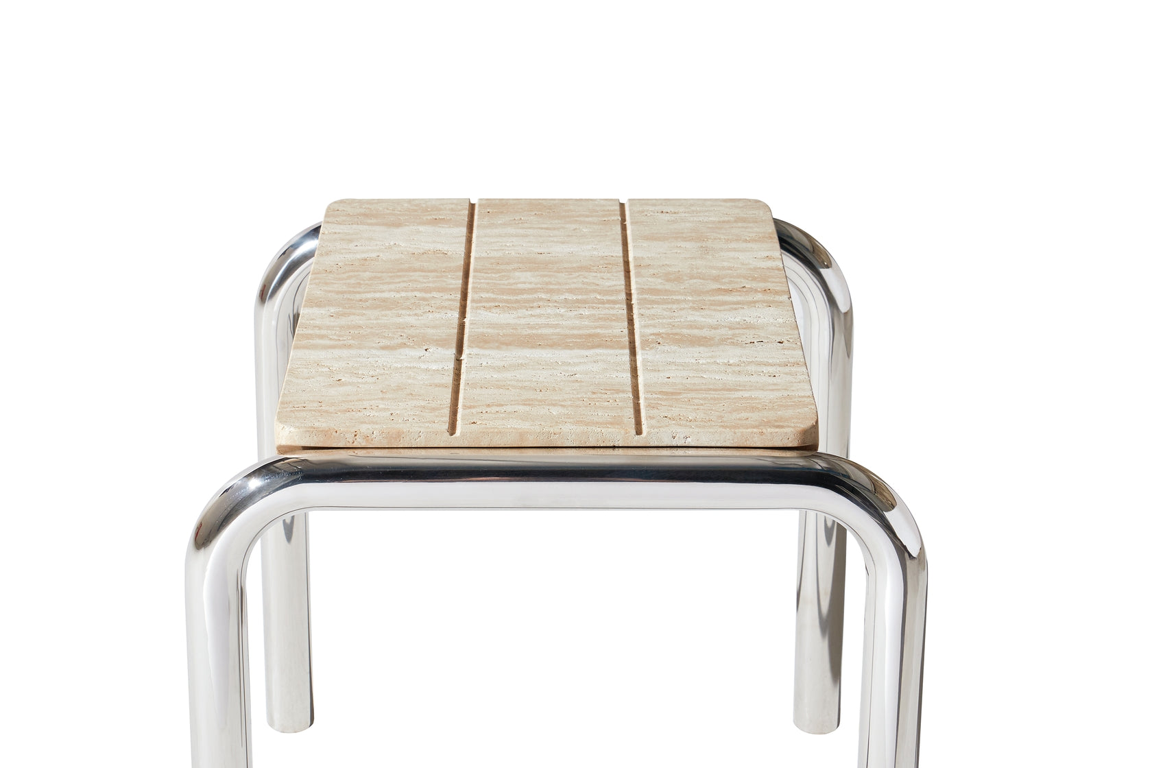 Table d'appoint minimaliste en travertin avec piètement incurvé et ouvert pour salons