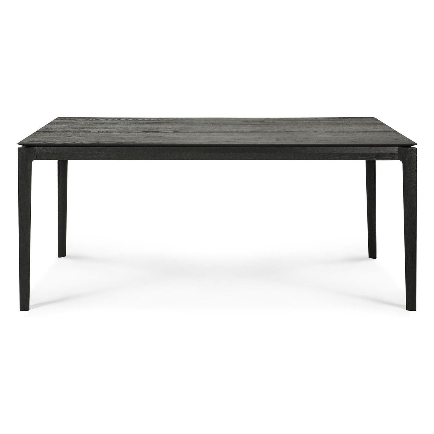 Table de salle à manger intemporelle en chêne massif avec cadre aéré et ouvert