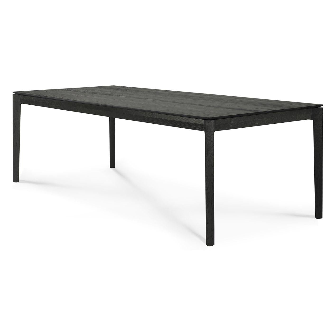 Table de salle à manger intemporelle en chêne massif avec cadre aéré et ouvert